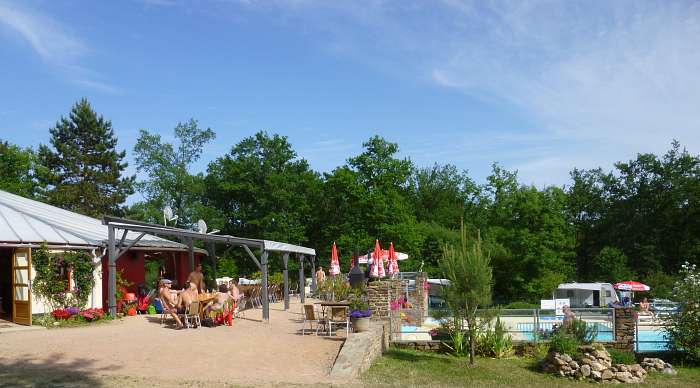 Creuse Nature - Receptie - Binnenzwembad - Terras en buitenzwembad